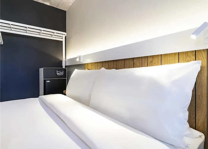 Hotell Ibis Center *